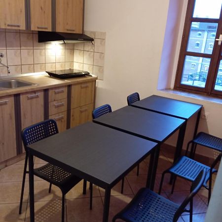 Hostel Kvarner- Private Rooms & Dorms Rijeka Buitenkant foto