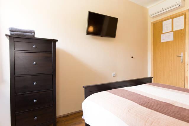 Hostel Kvarner- Private Rooms & Dorms Rijeka Buitenkant foto